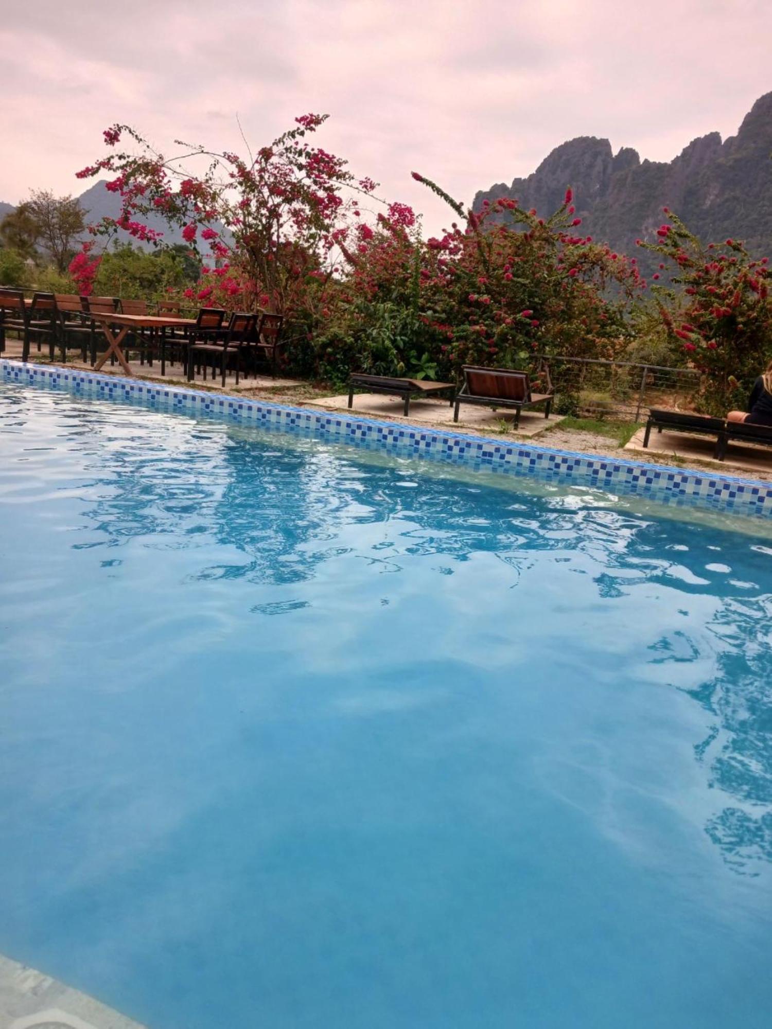 Riverside Garden Hostel Vangviang Kültér fotó