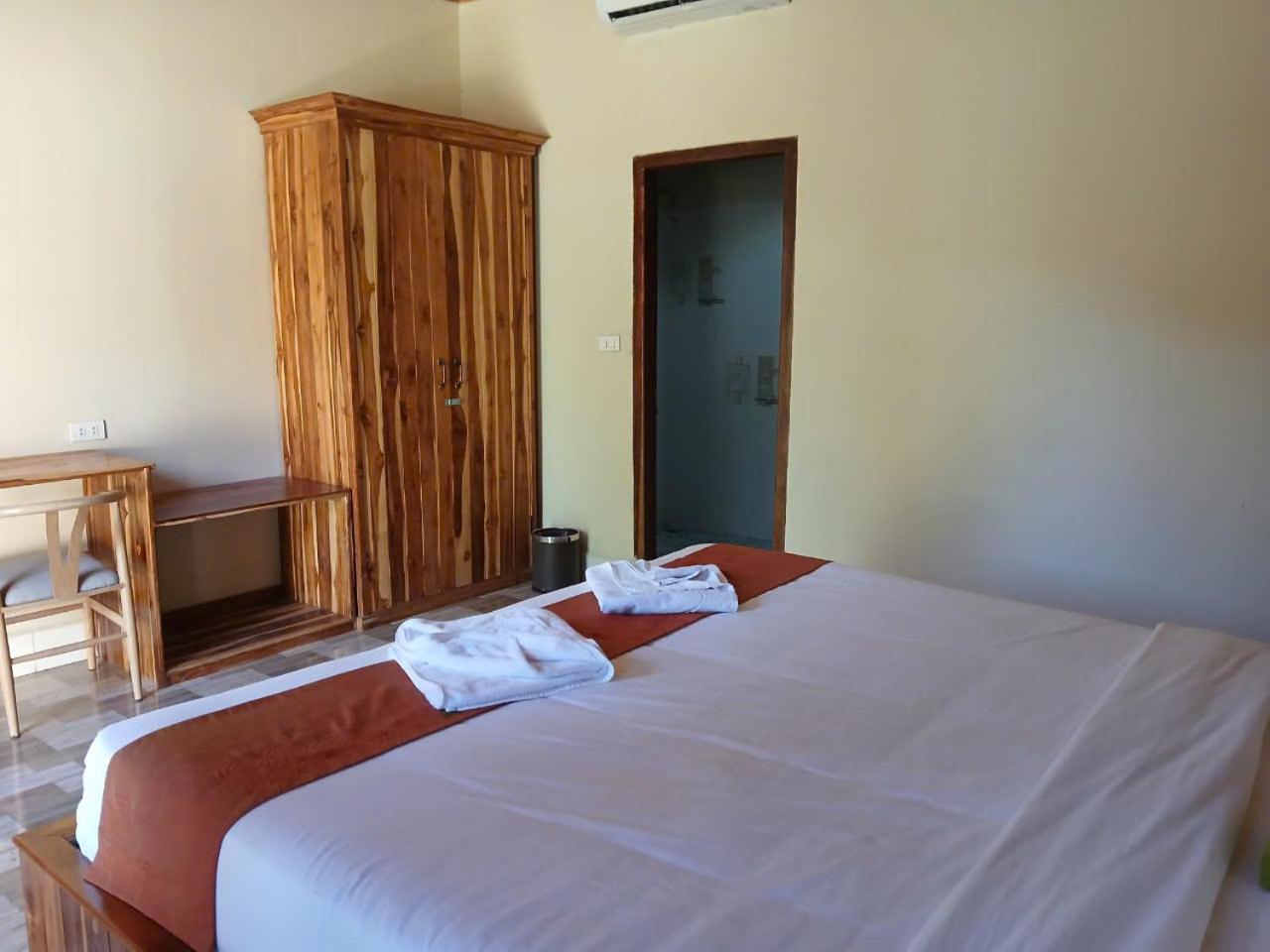 Riverside Garden Hostel Vangviang Kültér fotó